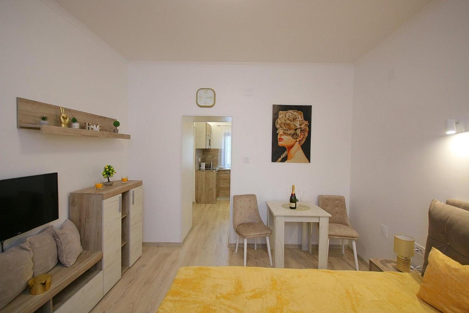Ferienwohnung Anro Palić Exterior foto